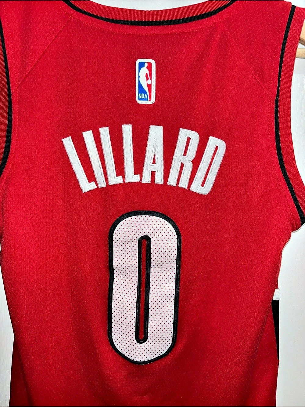 Damian Lillard Portland Trail Blazers Nike Youth Small S 8 Jersey Biofreeze Red - Picture 3 of 7